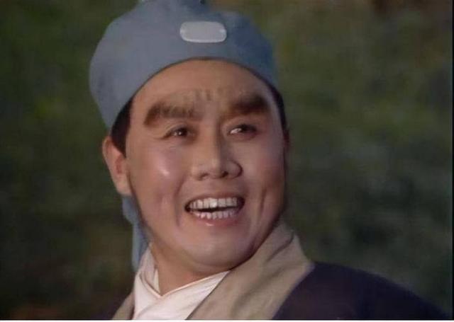 “猪八戒”已经79岁了，妻子比嫦娥还美，如今儿子也事业有成