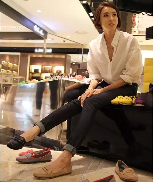 那些叫“腿精”的，在她面前都不敢露腿