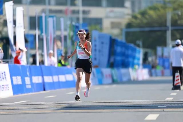 夏雨雨，又获冠军！