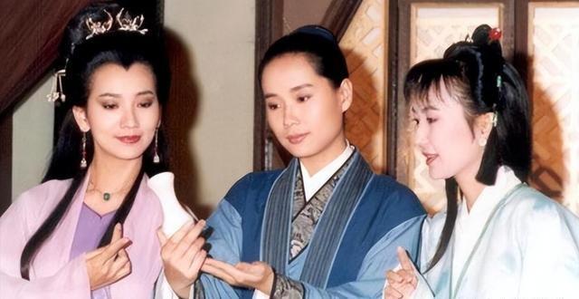 白娘子的原版传说，因太过离谱，至今无人敢拍