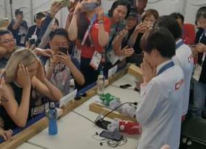 好好看你(“你好漂亮哦见到真人了”全红婵秒变迷妹，谷爱凌被夸红了脸)