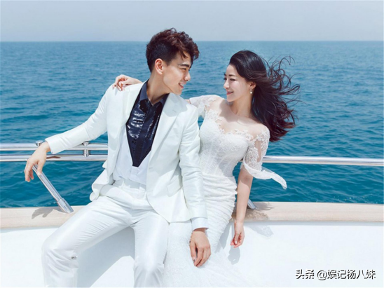 不生孩子的明星夫妻：45岁陈紫函结婚没生娃，大张伟是人间清醒