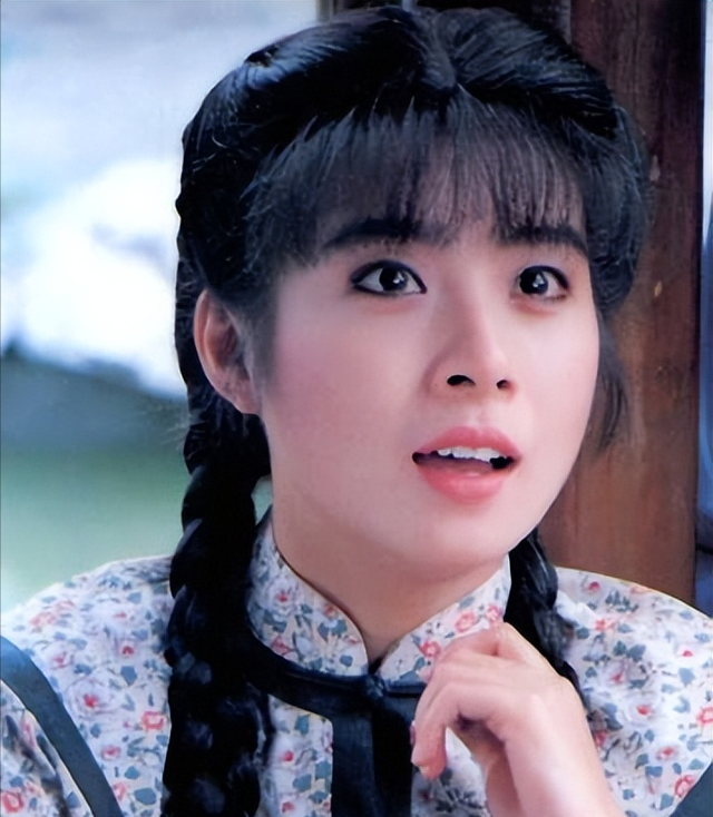 还记得“哑巴新娘”岳翎吗？隐退18年，如今55岁的她怎样了？