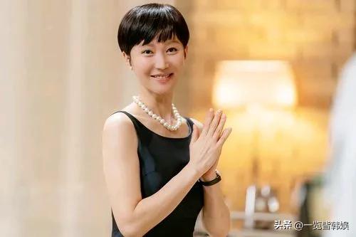 廉晶雅迎来52岁生日 新作与影帝黄政民合作 天桥风云惊艳众生