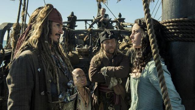 杰克船长：约翰尼·德普的精彩诠释，塑造了最具魅力的海盗角色