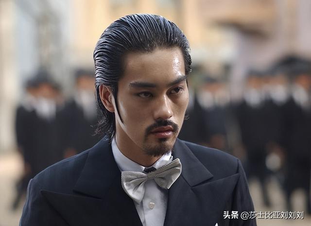 盘点《功夫》里的19个经典角色：酱爆最搞笑，星爷武功最高