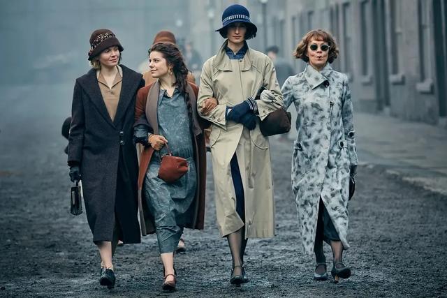 《浴血黑帮》中的摩登女郎