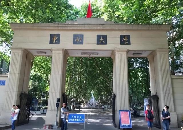 1979年，因一张照片被称为中国第一个喝可乐的男孩，如今怎样了？