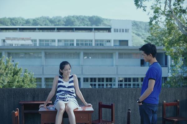 世路多崎  ，人海辽阔——《十七岁》影评