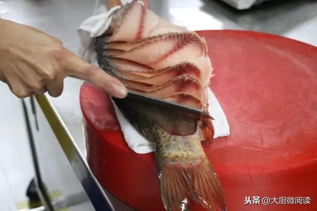 这金毛狮子鱼日售300条，每月营收超百万