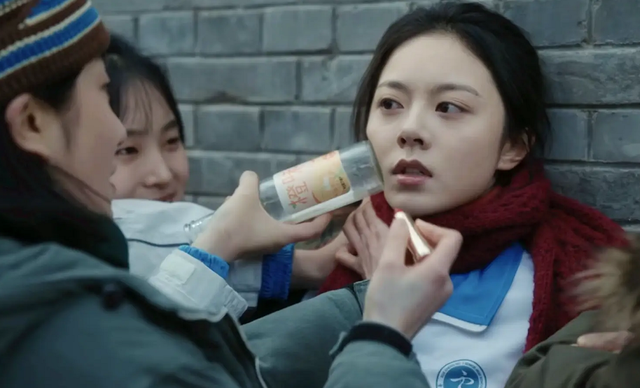 好饭不怕晚!《漂白》41岁女二号走红,原来她早就有过爆火的机会