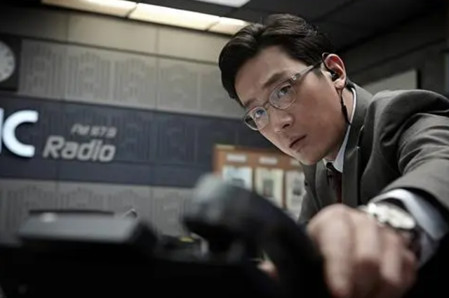 韩国恐怖悬疑片《恐怖直播》，带你感受韩国电影中媒介传播的颠覆