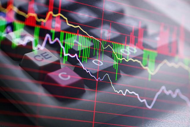 A股开启“举牌模式”？公募罕见出手，“牛散”、私募买买买