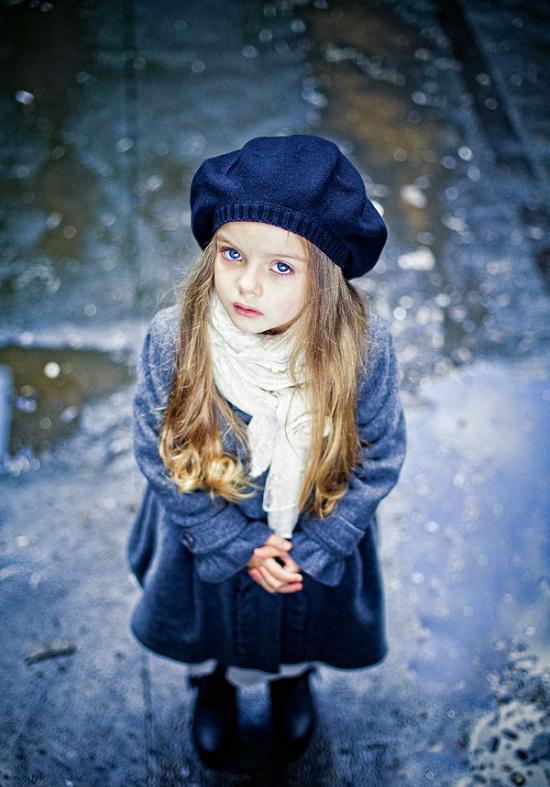 俄罗斯最炽手可热的小童模“米兰”长大了,唯美的洛丽塔就是她本人啦!