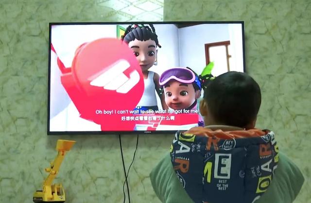 嫌儿媳好吃懒做，婆家有钱也不给孙子看病，儿子夹在中间无计可施