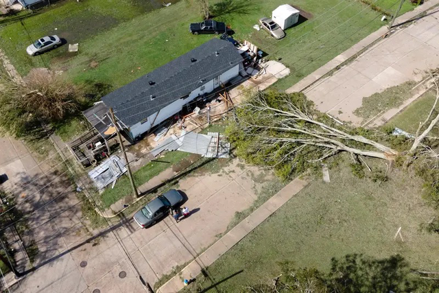 “撤离！”16年后，噩梦再上演......