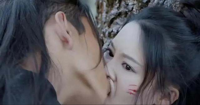 古装剧吻戏大变脸！从含蓄美到狂野风，你还Hold得住吗？