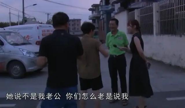 49岁大姐相亲惊现床友!床上竟然藏男人,真的只是租床位吗?