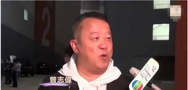 曾志伟春节到加拿大探亲，陪次女曾咏仪全家过年!外孙女已经24岁