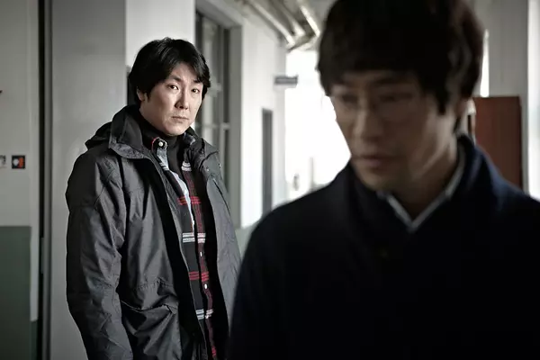 中日韩三版的《嫌疑人》，哪国的演技吊打他国？