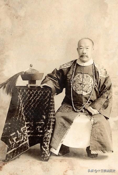 女魔头川岛芳子私房照片:根本算不上美女,17岁时被日本养父玷污