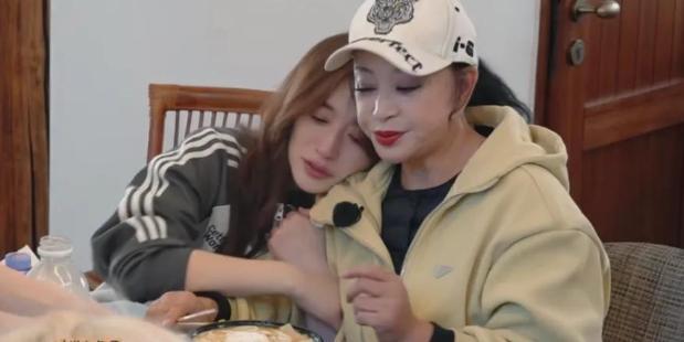 《一路繁花》：旅行真人秀，要看“真性情”含量