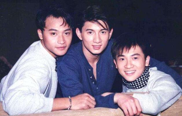 苏有朋，偶像没有花路