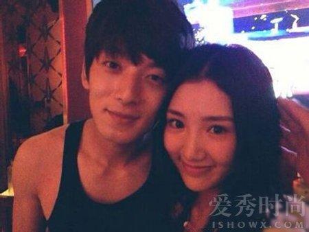 毛晓彤陈翔结婚照曝光 毛晓彤和陈翔谈了多久的恋爱 陈翔个人资料