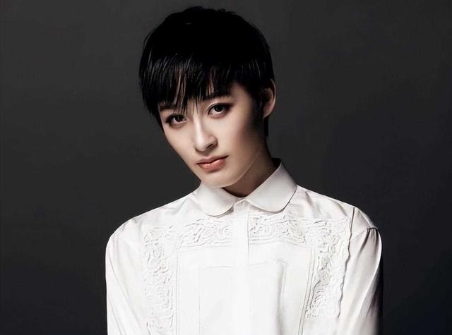 “绵羊音”曾轶可为什么不红了,看看她做了什么就明白了