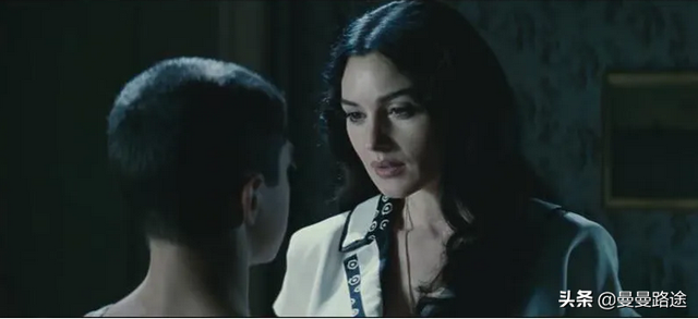 《百年孤独》两个阿玛兰妲两种不同的结局，一个克制，一个放纵