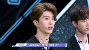 范丞丞偶像练习生(范丞丞哭了上《偶像》被说靠着姐姐范冰冰)