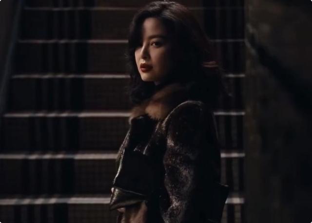 同样是拍吻戏，把辛芷蕾殷桃和杨幂放在一起对比，差距就出来了