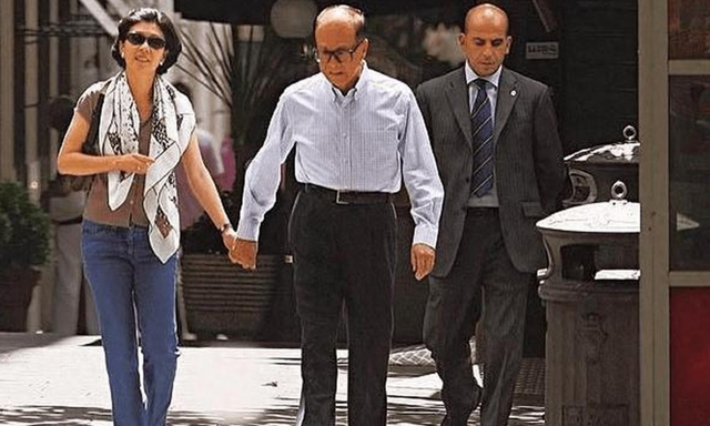 相伴30余年，李嘉诚仍不敢将周凯旋娶进门，背后原因没有那么简单