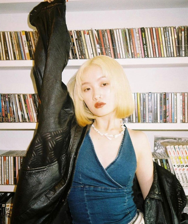 黄色短发，潮啊