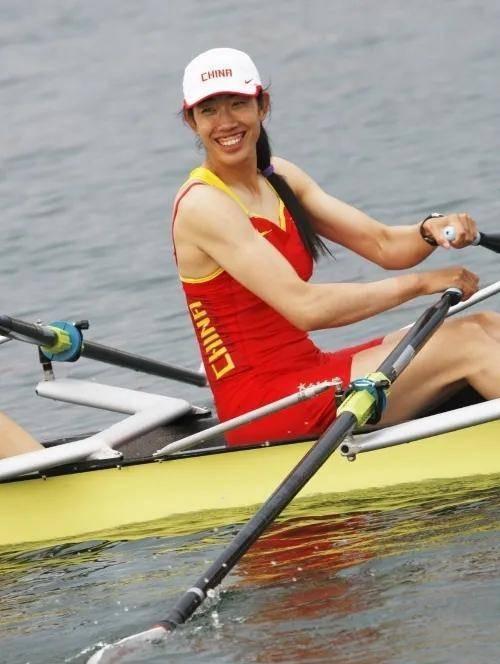 “85后”奥运冠军官至副厅级，13年运动生涯只休息195天