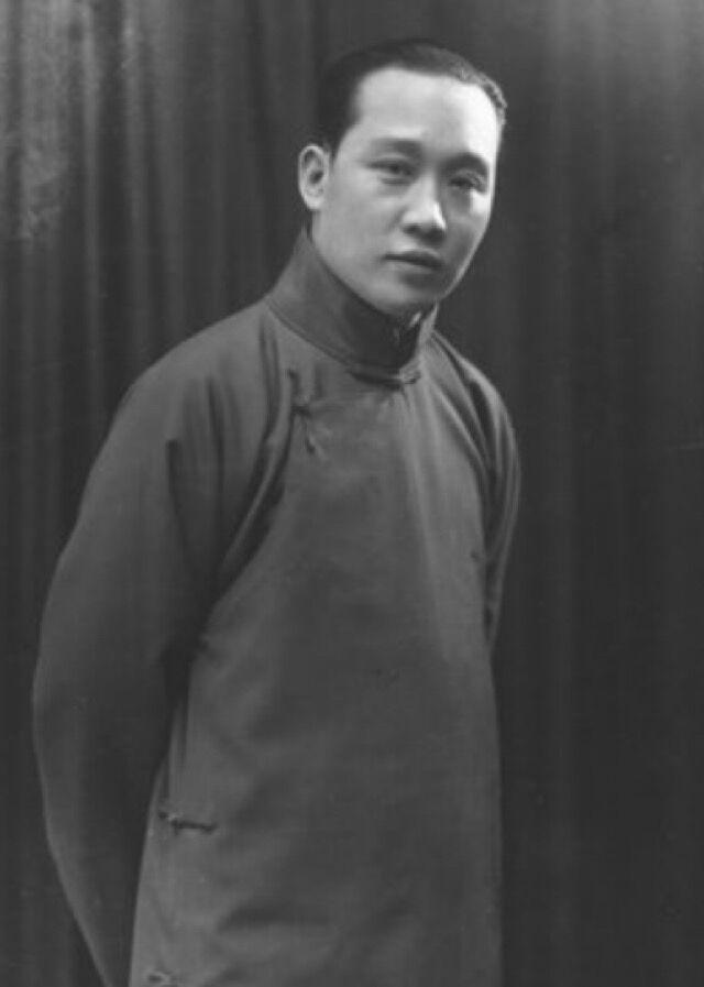 荀慧生：被父亲卖两次，又遭师傅“压榨”，言“绝不与汉奸为伍”