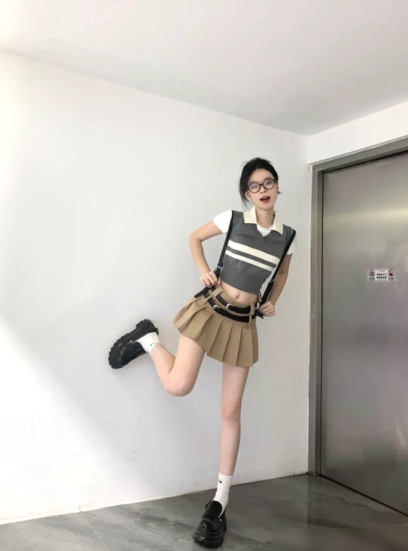 今夏“低腰裙”突然火了！可露蛮腰露腿，穿出来比你想象中要洋气