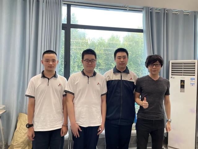 11人均获全国一等奖！他们来自武汉同一所中学→