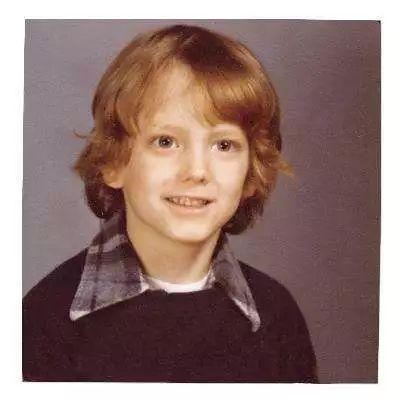 我离婚、酗酒、嗑药、入狱，但我是最牛的Rapper