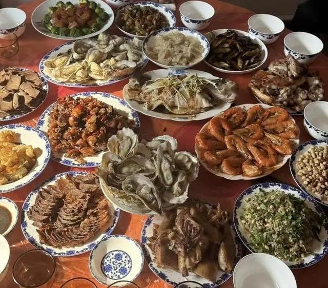 学厨一个月！清华硕士拿到“热乎”的蓝翔毕业证，回家承包了年夜饭