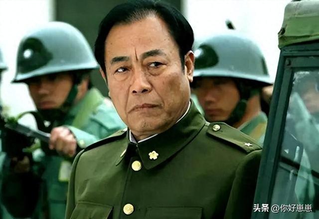 他是最干净的男演员，结婚46年零绯闻，为妻子息影12年，61岁走红