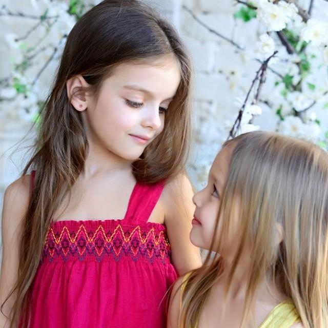 俄罗斯最炽手可热的小童模“米兰”长大了,唯美的洛丽塔就是她本人啦!