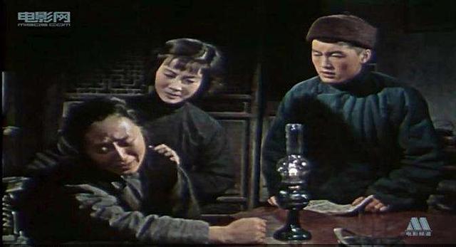 《林家铺子》中林小姐扮演者因何淡出影坛？她后来的成就超乎想象