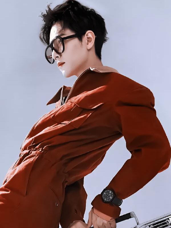 肖战到底有多瘦?当他和85斤的宋祖儿站一起时,这小细腰我酸了