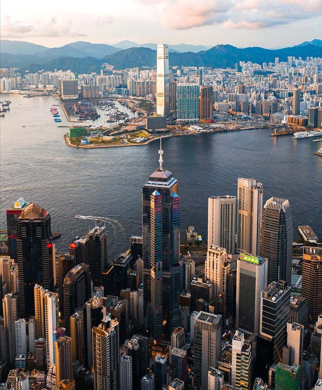 1990年代中国建成摩天楼的城市——仅港深穗高沪五城，珠海最遗憾