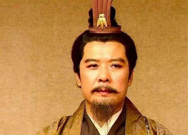 三国有块石头叫“恨石”，刘备、孙权都曾用剑砍过它