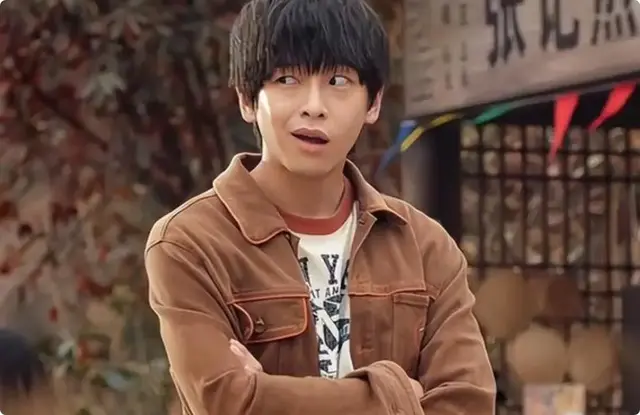 原著粉气疯了，漫改电影还行？《异人之下》最大问题是“乌尔善”