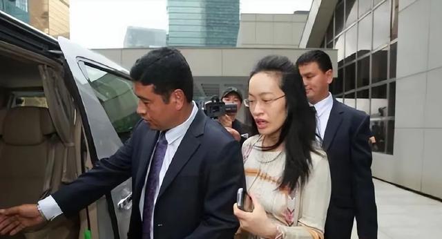 豪门婚姻背后的真实：曾昭颖如何突破重重束缚