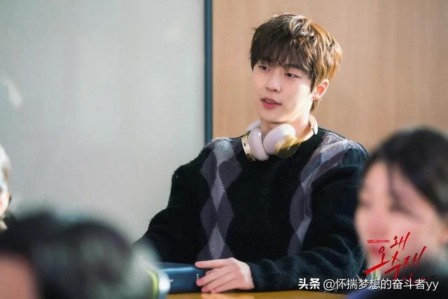 韩律政剧“为何是吴秀才”高中毕业成为女代表律师第一人徐玄振