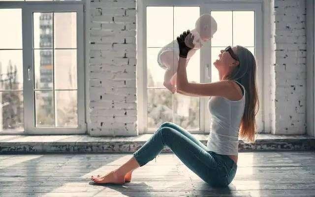 虚拟主播，全都是泡沫